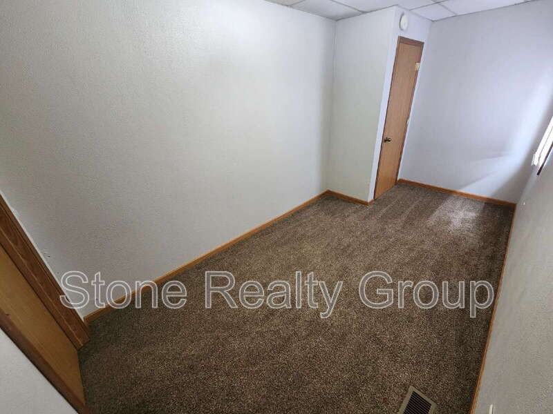 1416 8th Ave - Photo 7 of 11