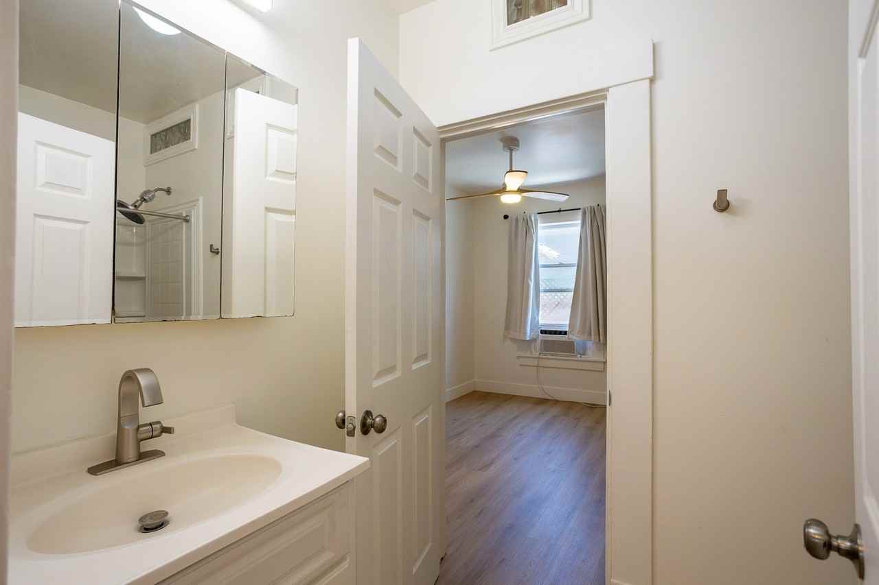 1012 Broadway St. - Photo 7 of 11