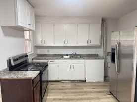 421 Honeywood Avenue - Photo 1 of 1