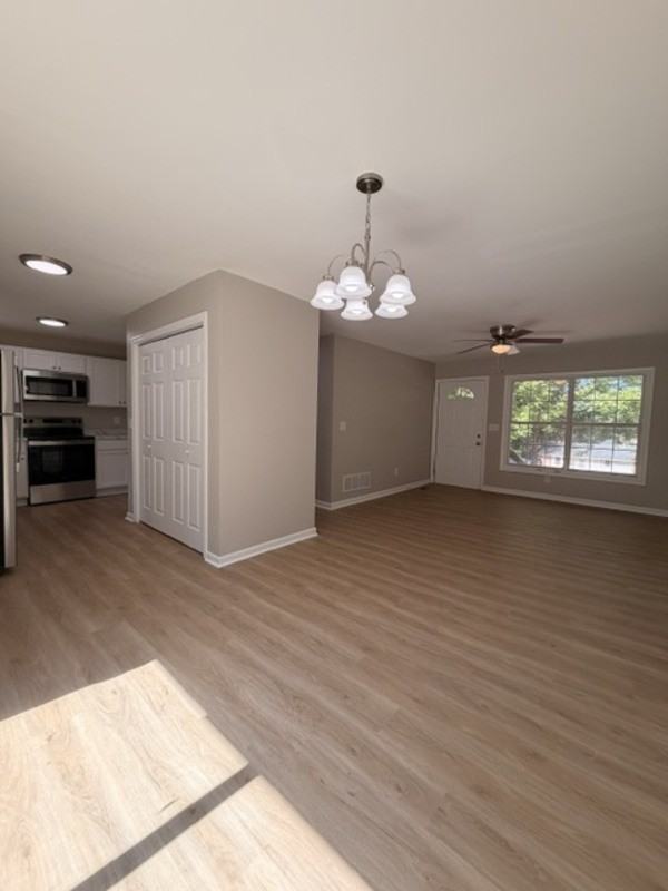 1644 Overhill Rd - Photo 6 of 28
