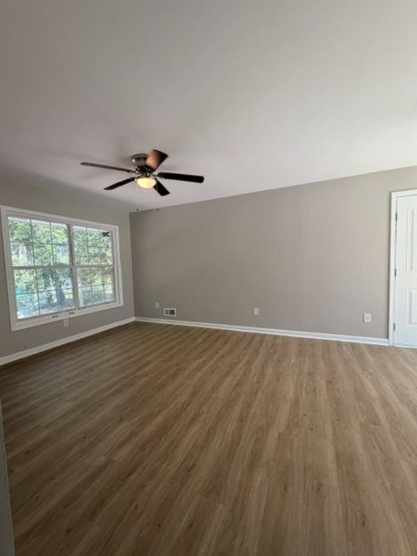 1644 Overhill Rd - Photo 7 of 28