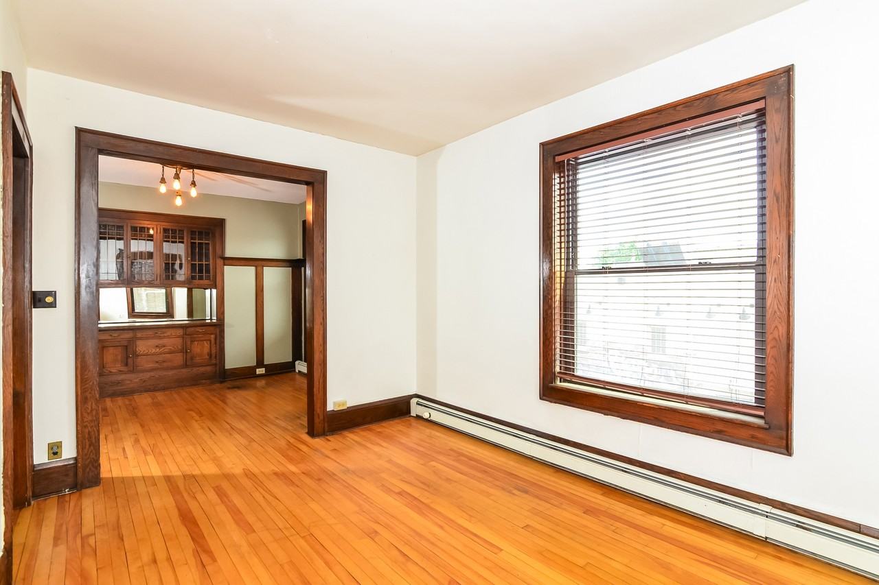 2202 Hennepin Avenue - Photo 6 of 23
