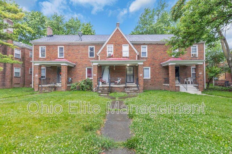 49 S Burgess Ave - Photo 3 of 29