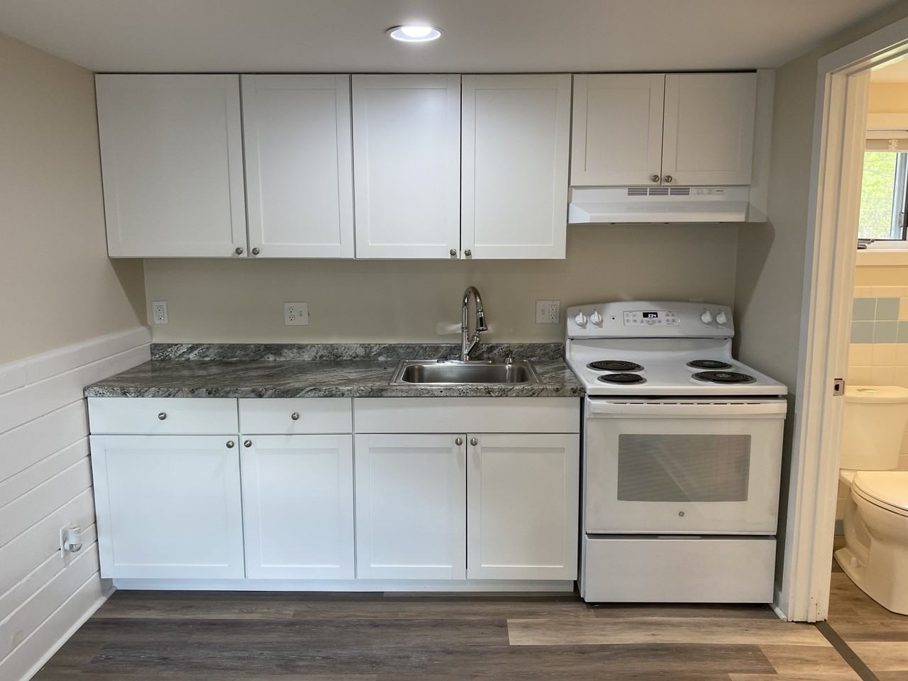 1111 Roosevelt Trail - Photo 2 of 11