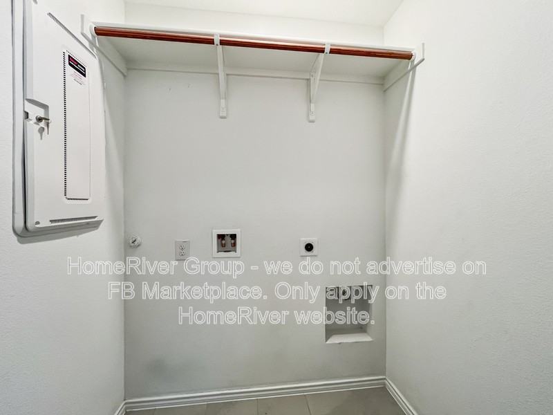 1429 Dovekie Dr - Photo 6 of 20