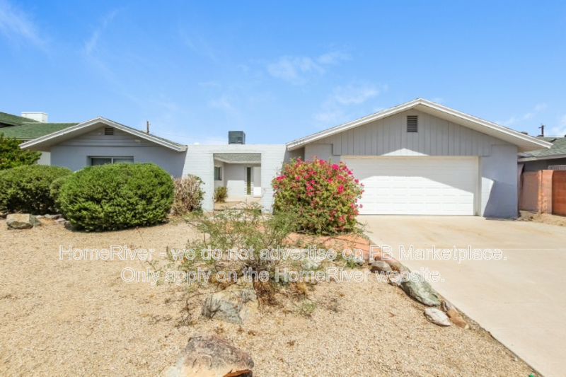 3920 W Solano Dr N