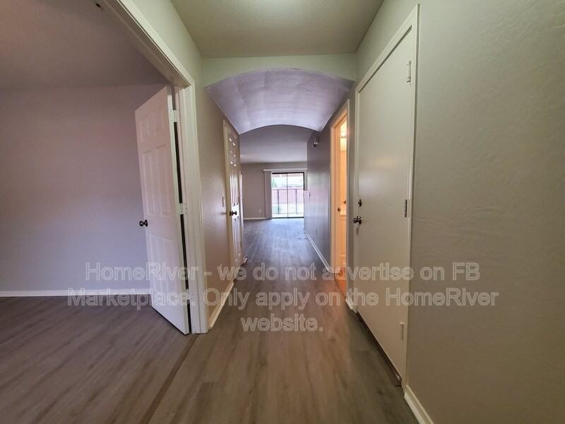 8504 W Jocelyn Ter - Photo 2 of 34