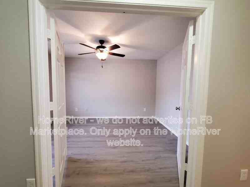 8504 W Jocelyn Ter - Photo 3 of 34