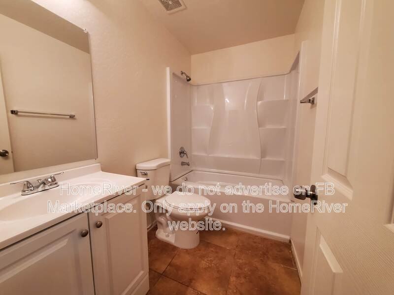 8504 W Jocelyn Ter - Photo 5 of 34