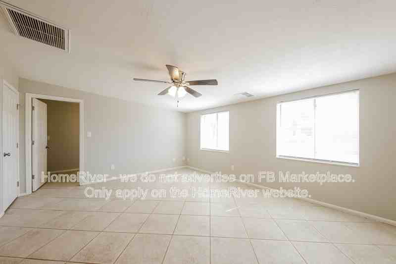 11211 W Missouri Ave - Photo 5 of 18