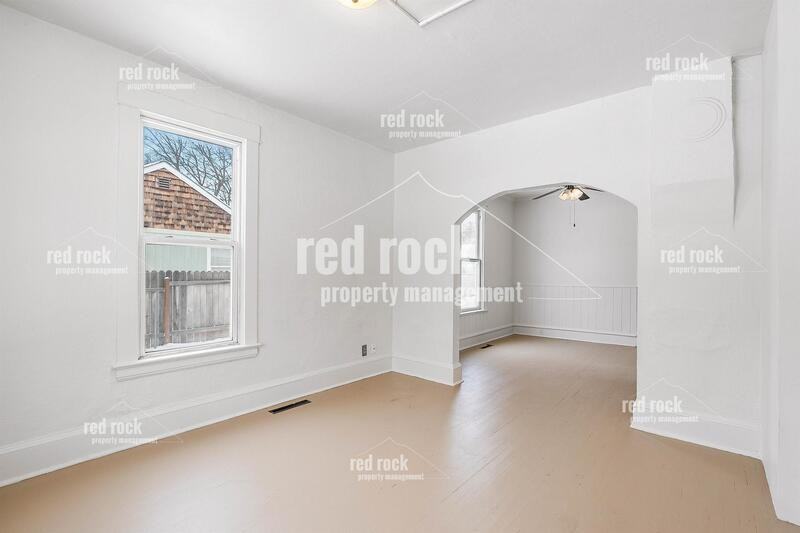 1517 E Bridgeport Ave - Photo 6 of 23