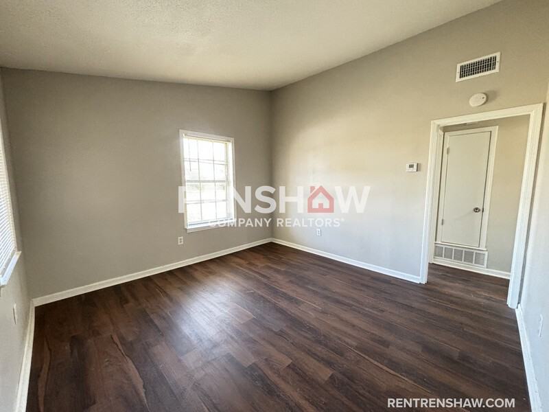 3479 Pine Ridge Ln - Photo 4 of 26