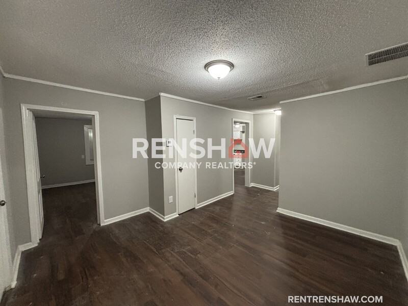 3021 Green Rd - Photo 3 of 16
