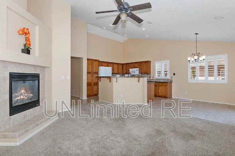 1371 Kwana Ct - Photo 4 of 36