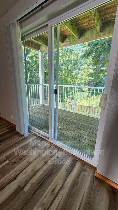 2715 W Maplewood Ave #222 - Photo 5 of 12