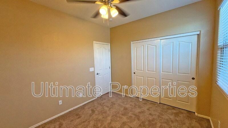 17610 W Ironwood St - Photo 6 of 15