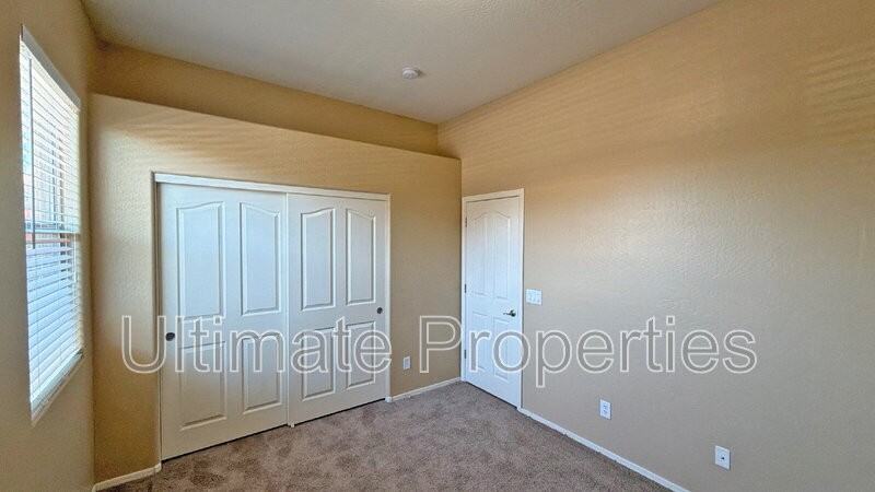 17610 W Ironwood St - Photo 7 of 15