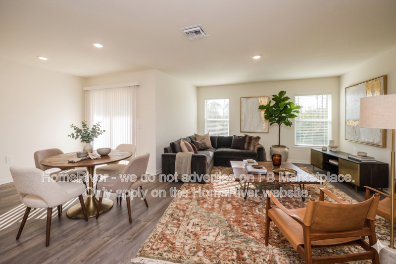 4748 Nw 39th Pl - Photo 2 of 27