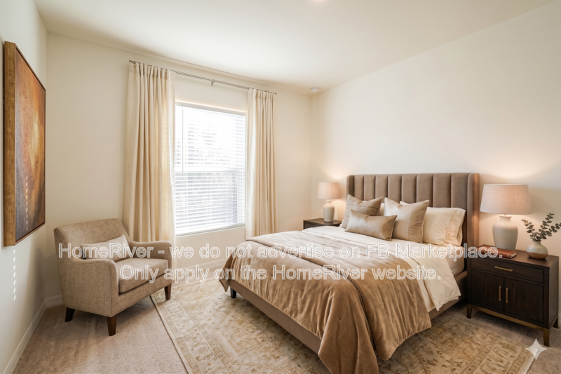 4748 Nw 39th Pl - Photo 5 of 27