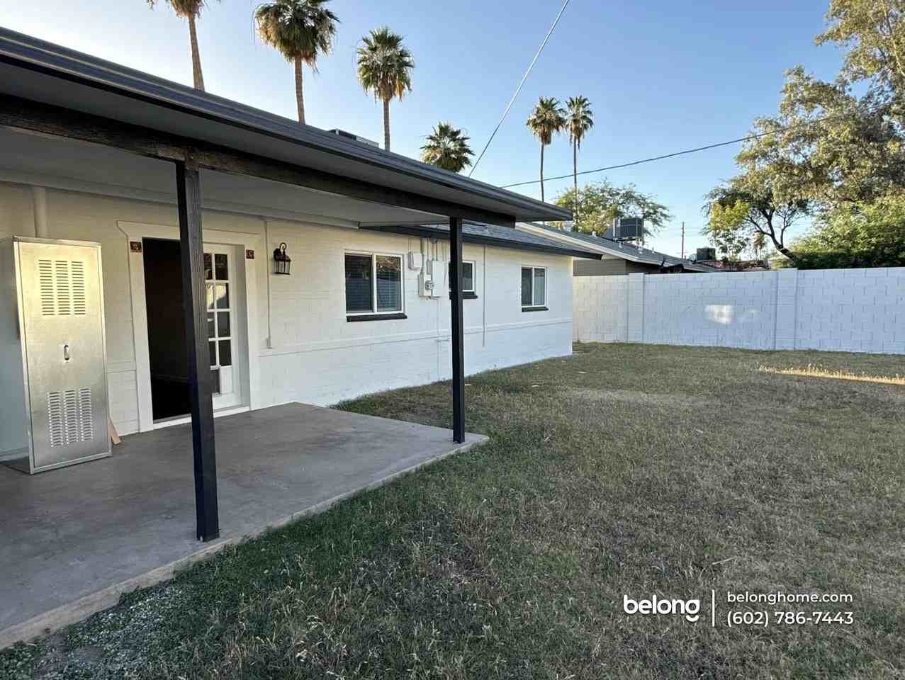 3313 N 43rd Pl - Photo 2 of 16