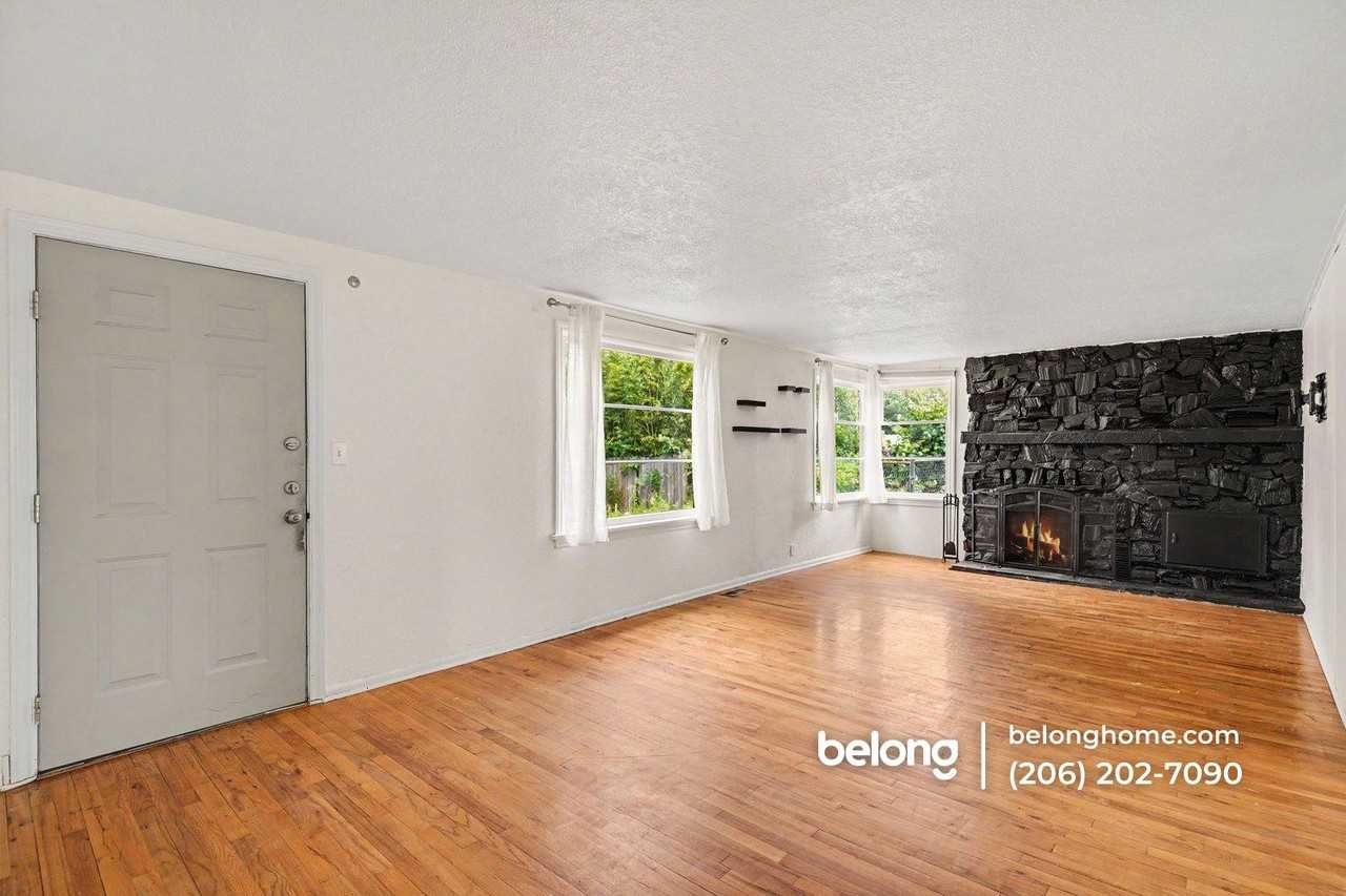 2232 148th St Sw - Photo 2 of 14