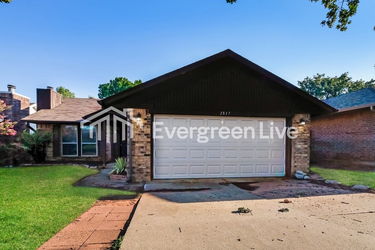 2837 Green Canyon Dr