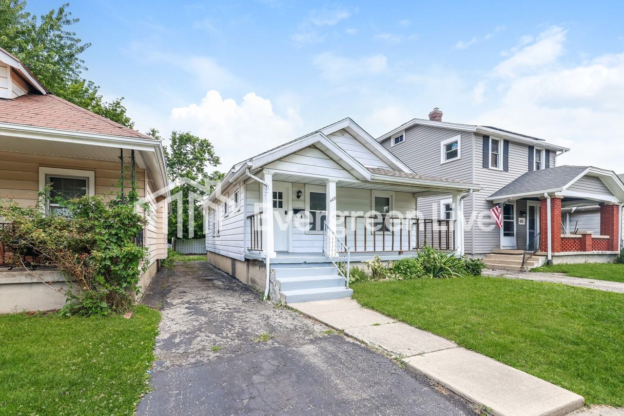 4109 Farnham Ave - Photo 2 of 15