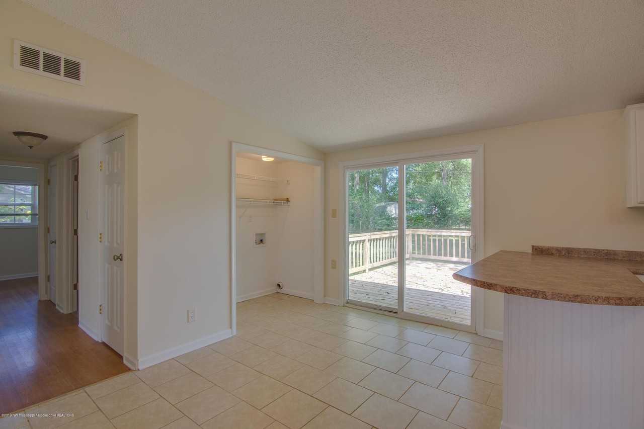 1707 Swayze Cv - Photo 5 of 14