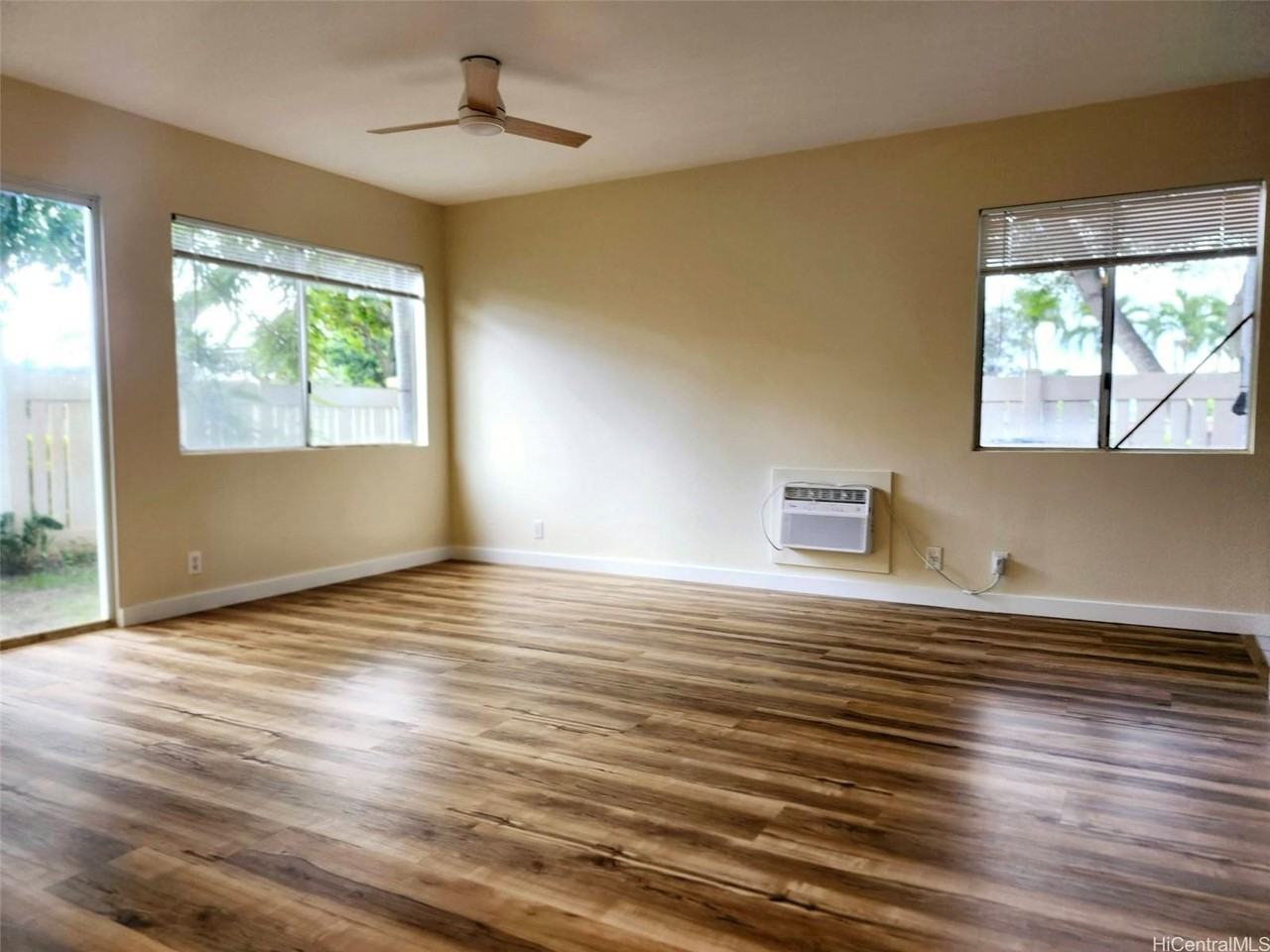 91-210 Mikiala Pl #110 - Photo 5 of 25