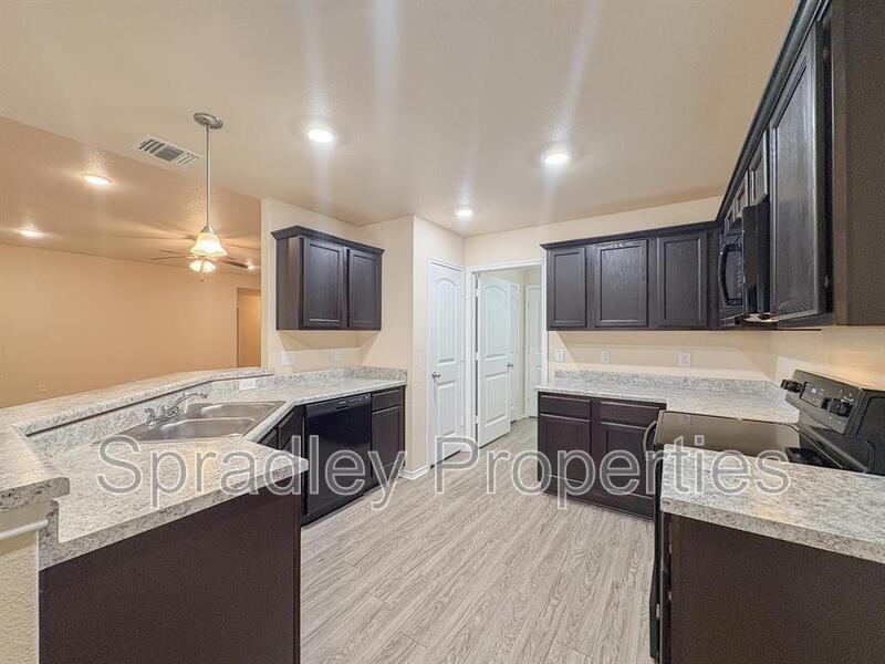 2214 Justice Dr - Photo 5 of 19