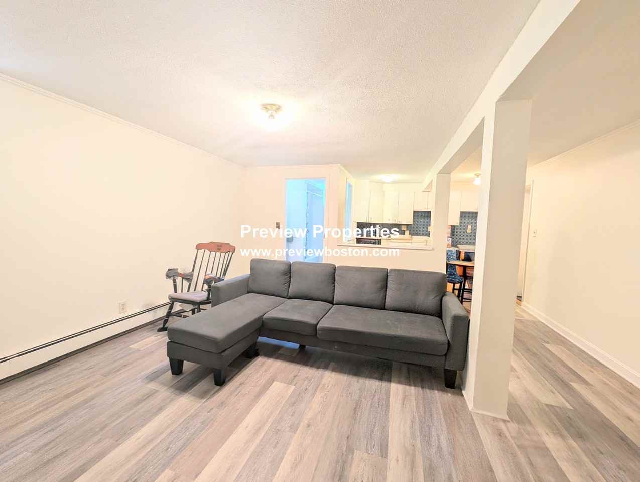 Matchett St #B - Photo 2 of 10