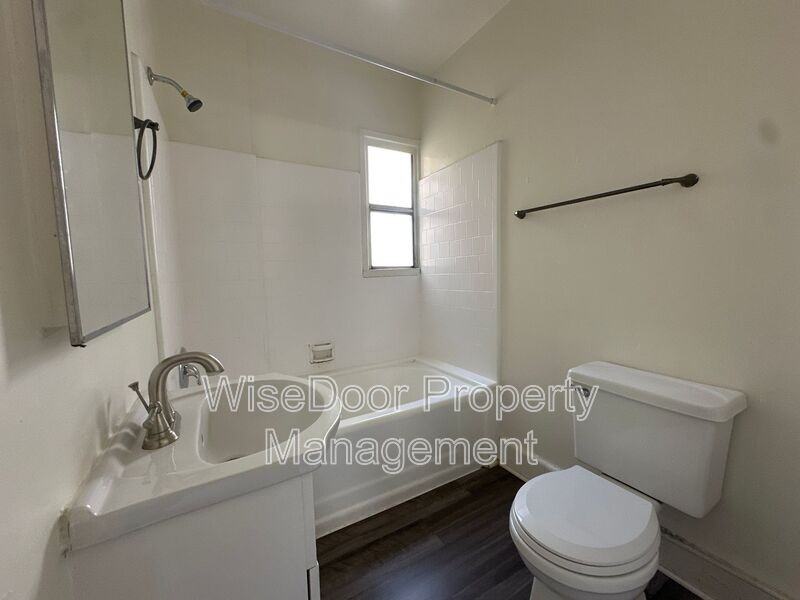 3852 1/2 City Terrace Dr - Photo 6 of 12