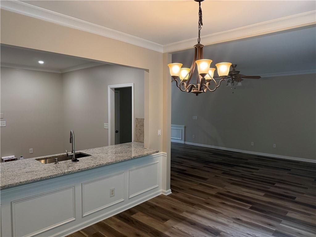13433 Marrywood Ct - Photo 5 of 22