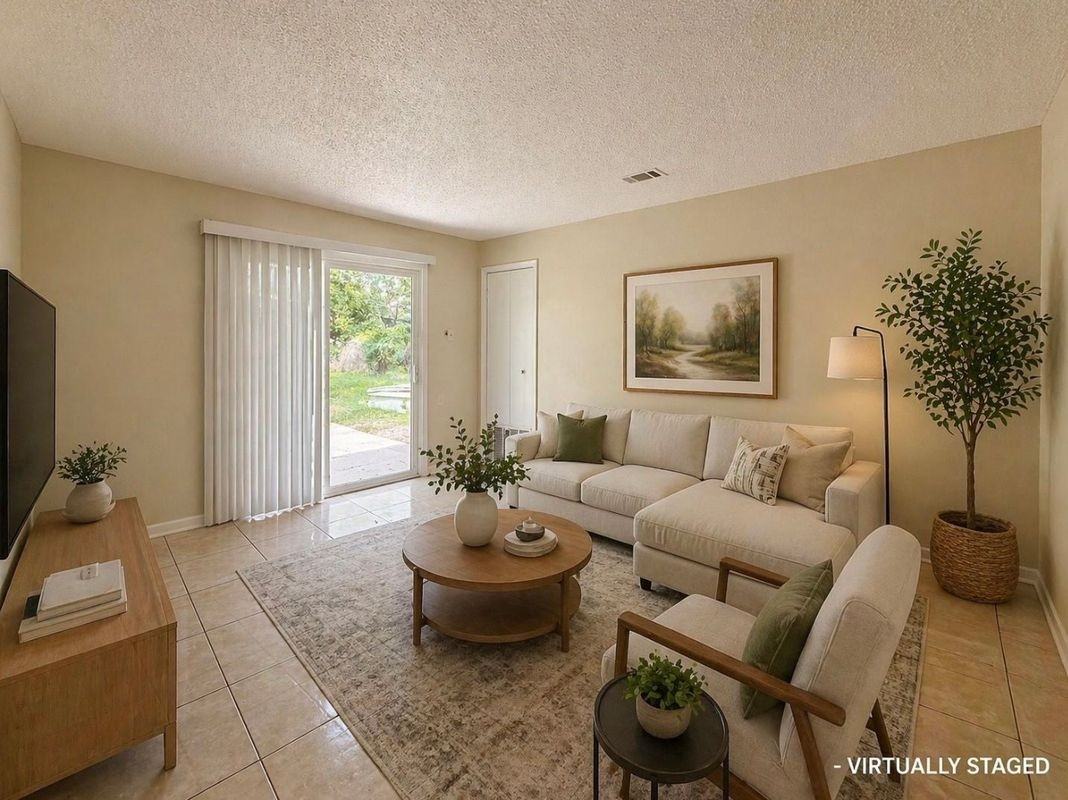 6424 Truman Dr - Photo 2 of 5