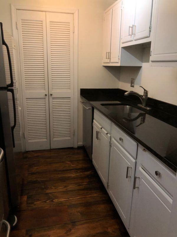 1442 Corcoran St Nw ##1 - Photo 5 of 7