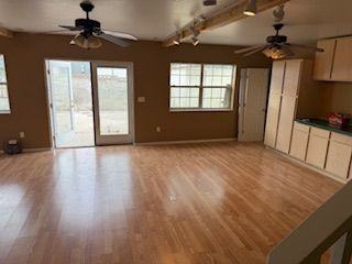705 W Rosser St ##B - Photo 3 of 9