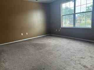 705 W Rosser St ##B - Photo 5 of 9