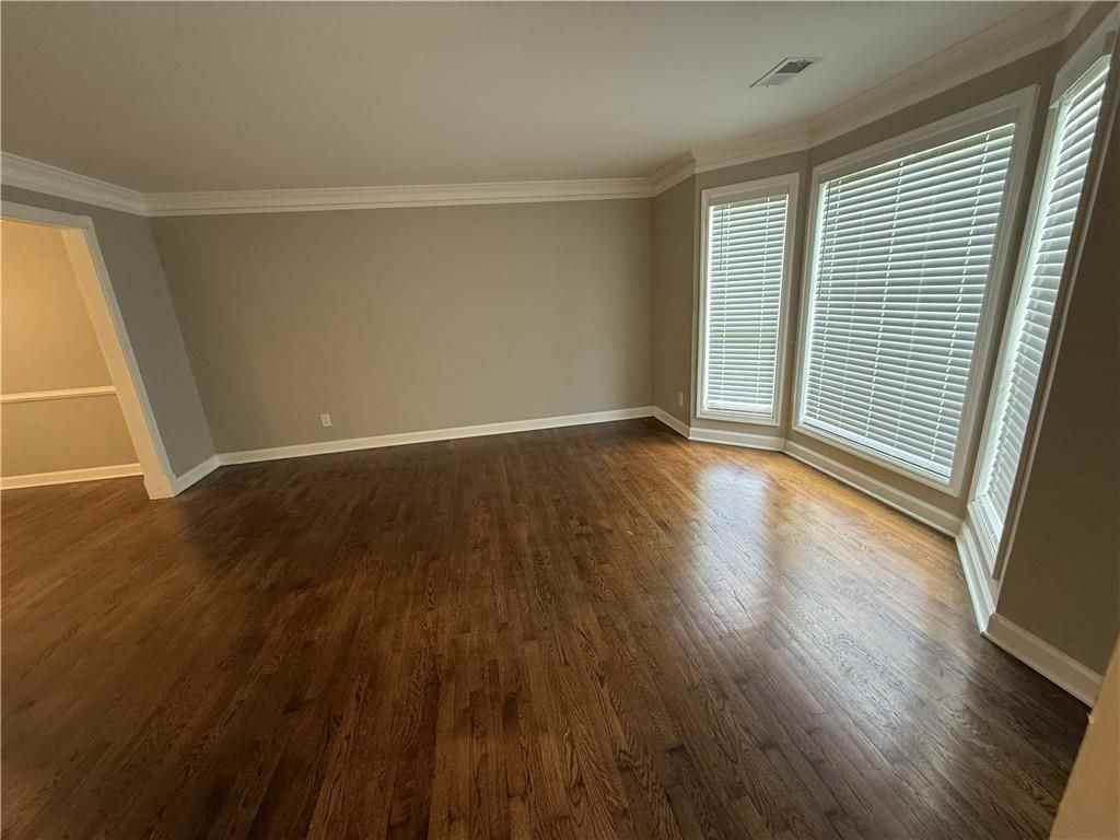 944 Crossing Rock Dr - Photo 5 of 32