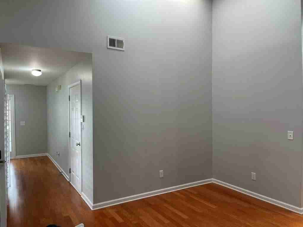 2335 Gateview Ct - Photo 2 of 15