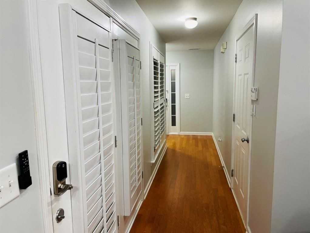 2335 Gateview Ct - Photo 3 of 15
