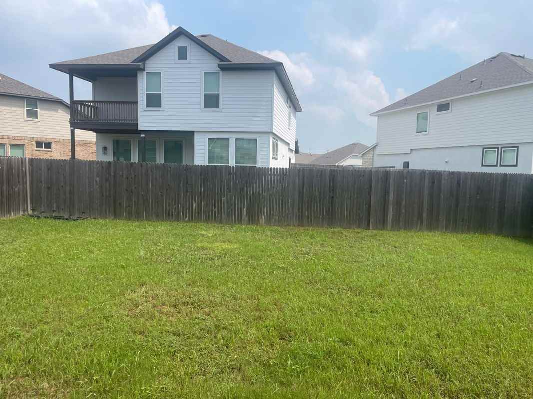 3129 Morlanga St - Photo 4 of 5