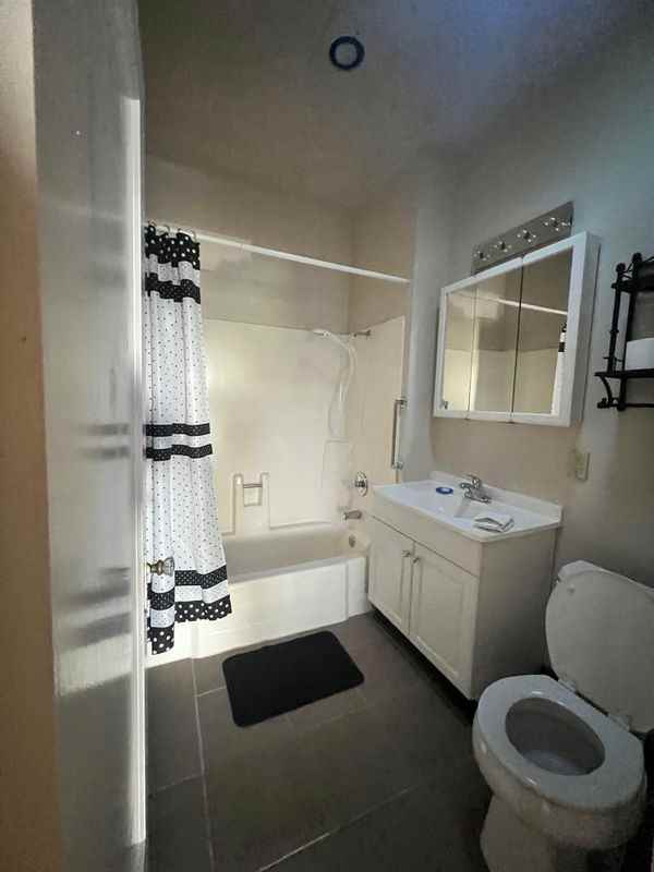 314 S Arroyo Seco St - Photo 3 of 15
