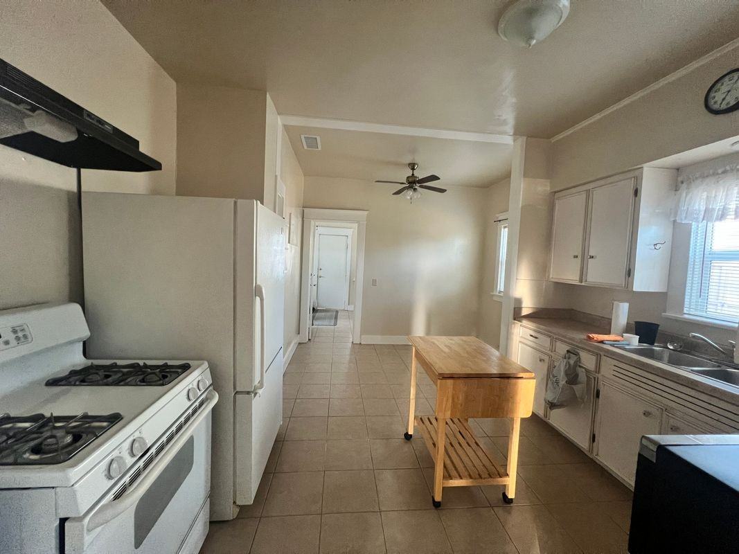 314 S Arroyo Seco St - Photo 4 of 15