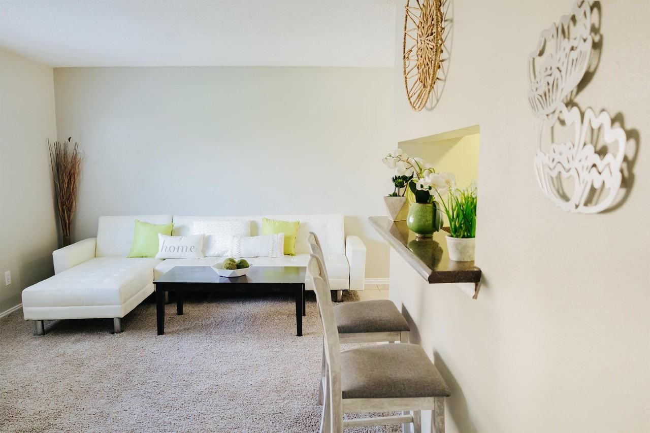 La Serena Apartments - Photo 5 of 49