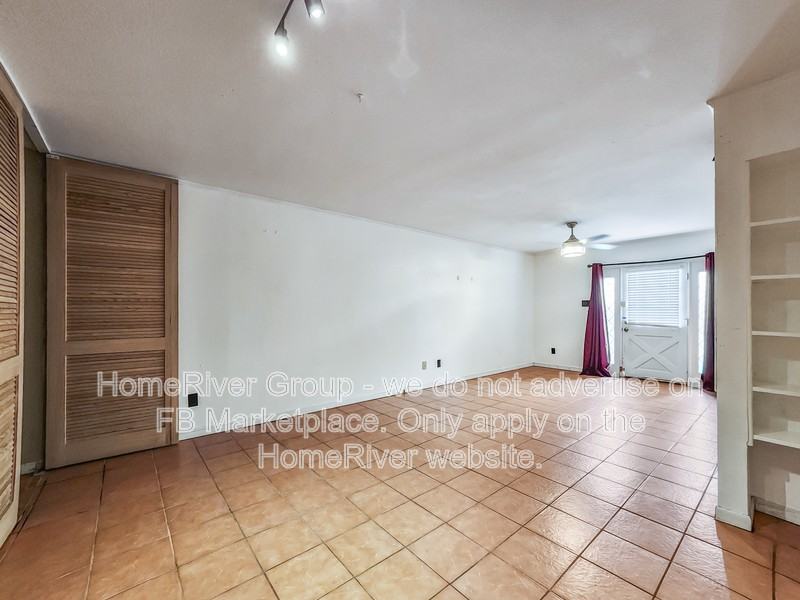 3131 Cummins St #15 - Photo 3 of 17