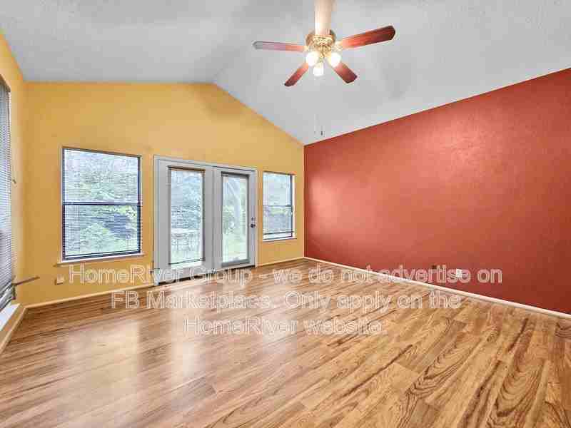 9418 Whisper Pt - Photo 2 of 16