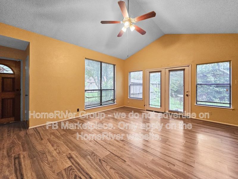 9418 Whisper Pt - Photo 5 of 16