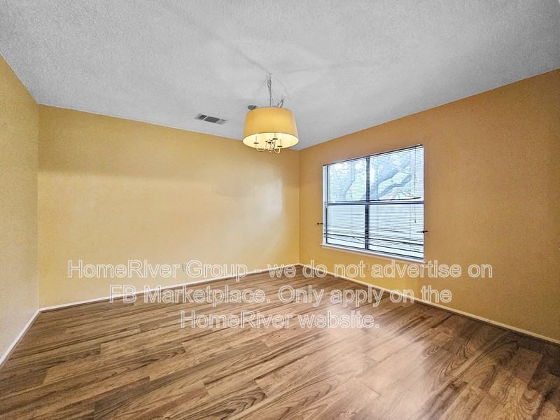 9418 Whisper Pt - Photo 6 of 16