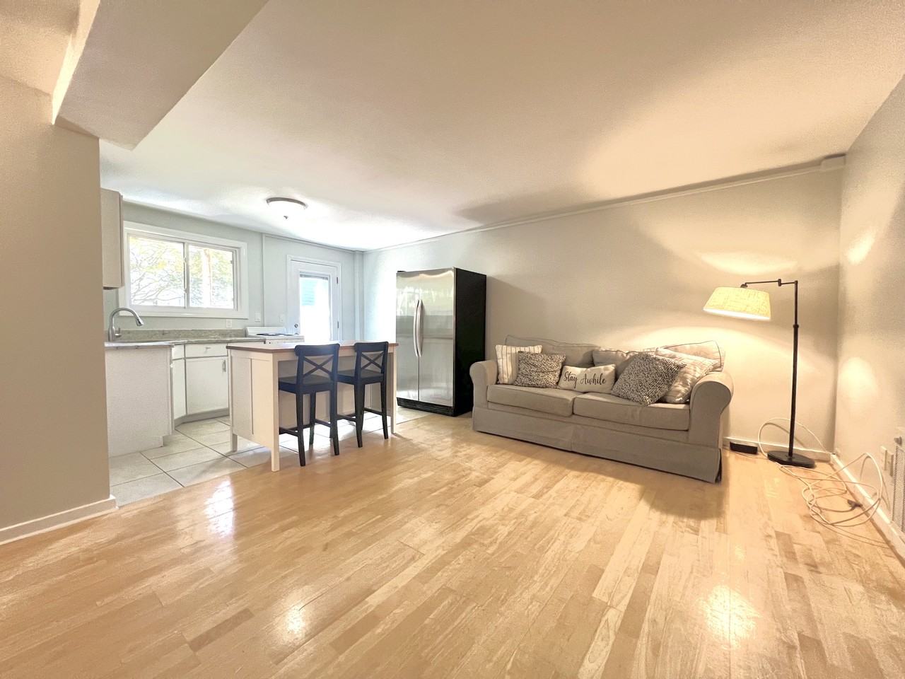 8 Wall St #1 - Photo 2 of 15
