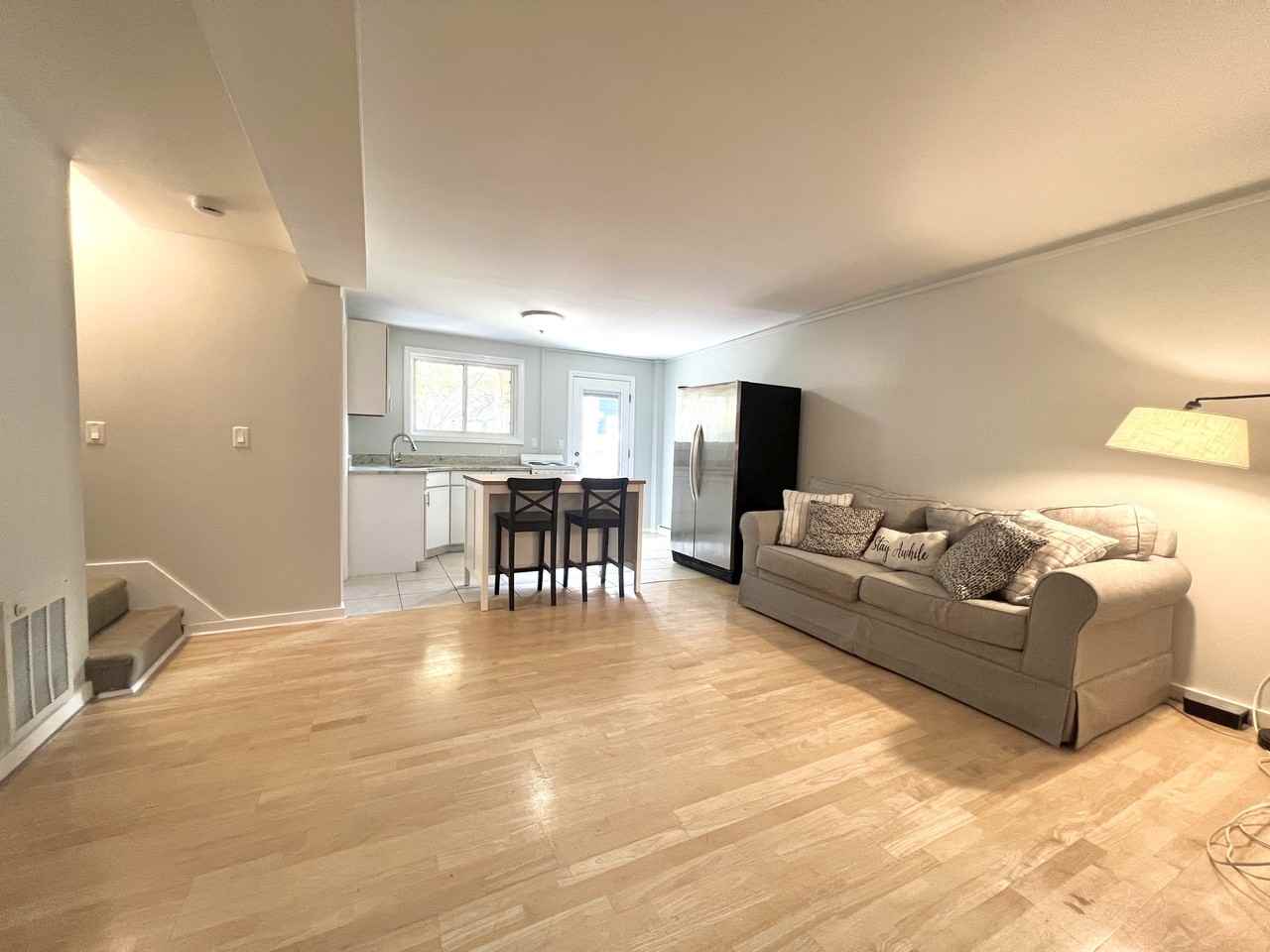 8 Wall St #1 - Photo 4 of 15